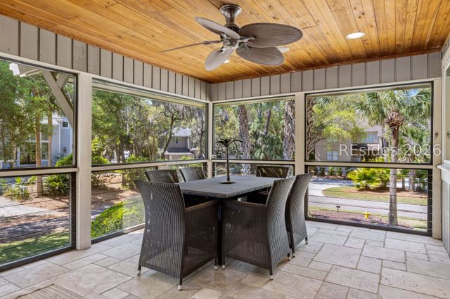17 Duck Hawk Rd, Hilton Head Island, SC 29928
