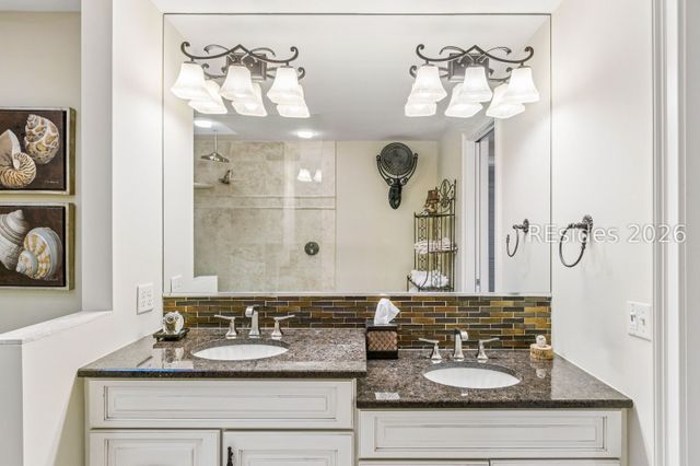 17 Duck Hawk Rd, Hilton Head Island, SC 29928