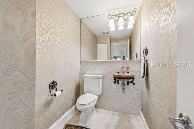 17 Duck Hawk Rd, Hilton Head Island, SC 29928