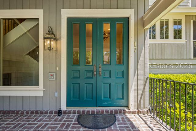 17 Duck Hawk Rd, Hilton Head Island, SC 29928