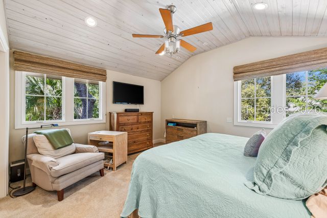 17 Duck Hawk Rd, Hilton Head Island, SC 29928
