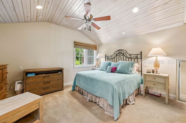 17 Duck Hawk Rd, Hilton Head Island, SC 29928