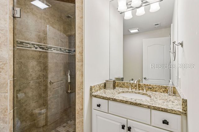 17 Duck Hawk Rd, Hilton Head Island, SC 29928