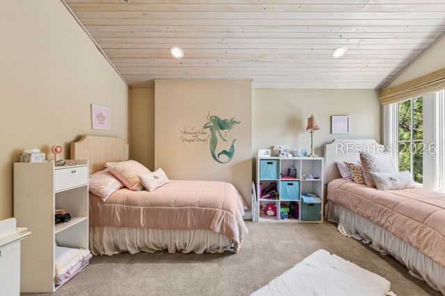 17 Duck Hawk Rd, Hilton Head Island, SC 29928