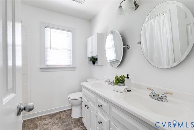 9056 Craney Island Rd, Mechanicsville, VA 23116