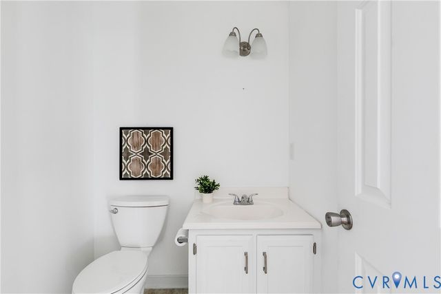 9056 Craney Island Rd, Mechanicsville, VA 23116