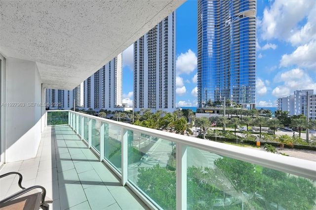 100 Bayview Dr 606, Sunny Isles Beach, FL 33160