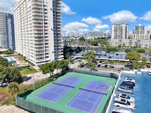 100 Bayview Dr 606, Sunny Isles Beach, FL 33160