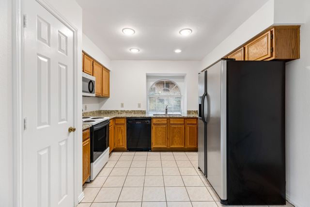 3208 Hickory Court, Bedford, TX 76021