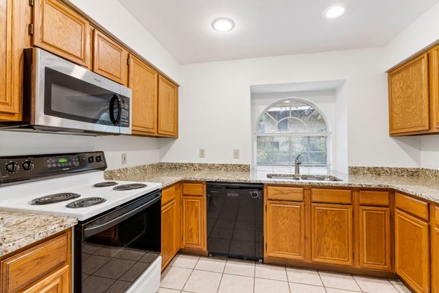 3208 Hickory Court, Bedford, TX 76021