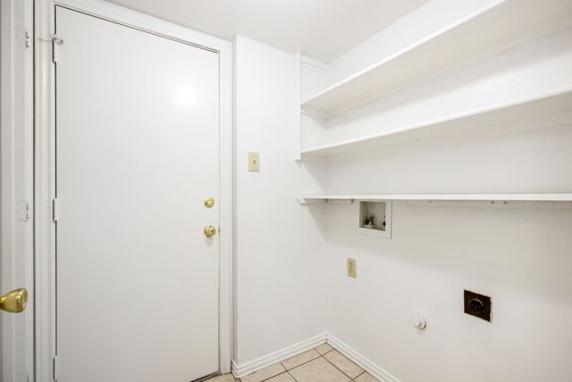 3208 Hickory Court, Bedford, TX 76021