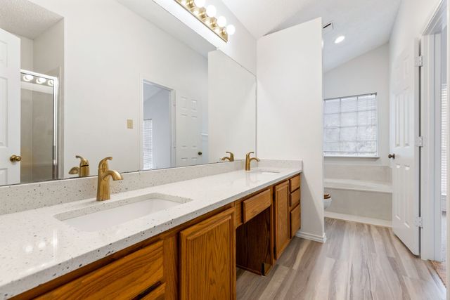 3208 Hickory Court, Bedford, TX 76021