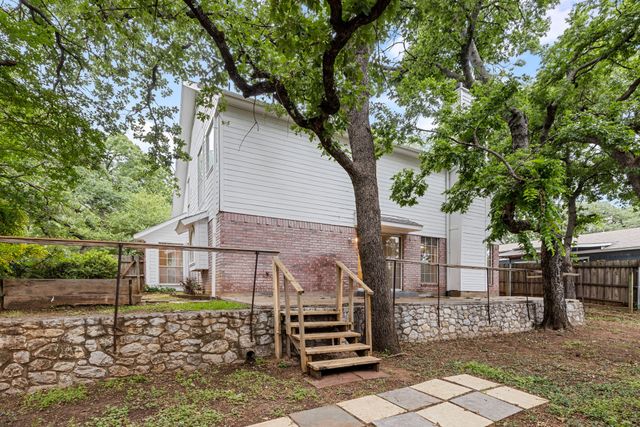3208 Hickory Court, Bedford, TX 76021