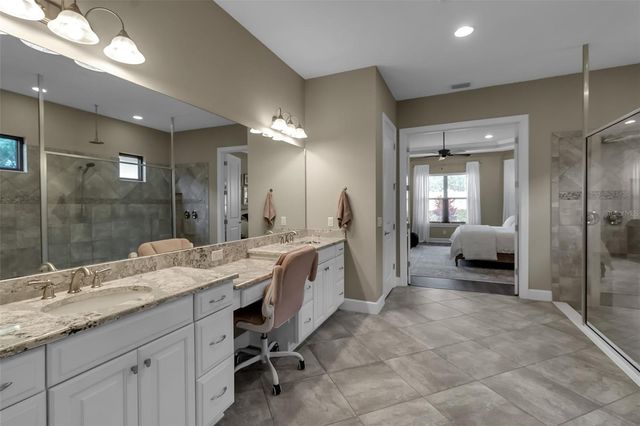 5104 TIVOLI RUN, Bradenton, FL 34211