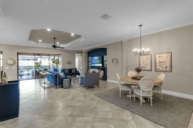 5104 TIVOLI RUN, Bradenton, FL 34211