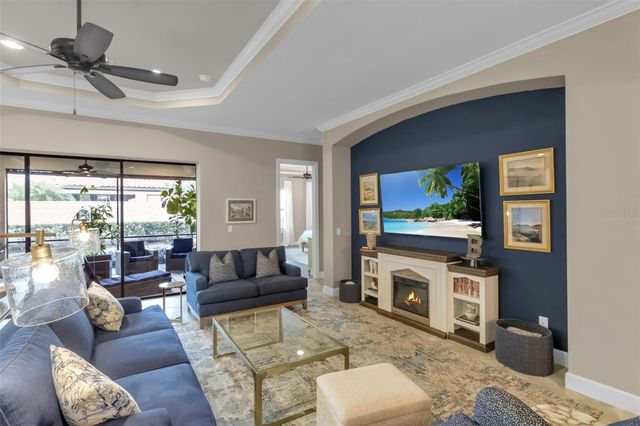 5104 TIVOLI RUN, Bradenton, FL 34211