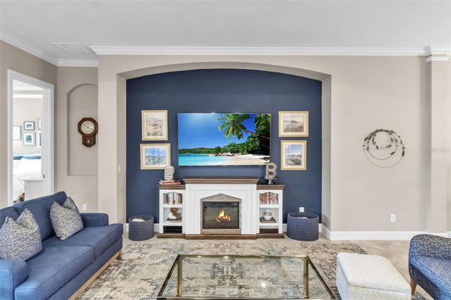 5104 TIVOLI RUN, Bradenton, FL 34211