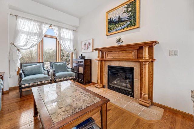 N2256 Briarwood AVENUE, La Crosse, WI 54601