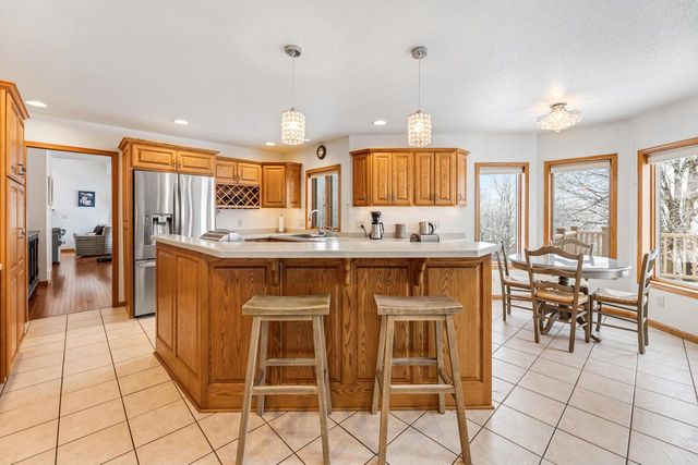 N2256 Briarwood AVENUE, La Crosse, WI 54601