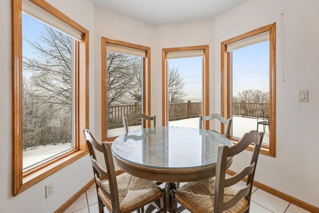 N2256 Briarwood AVENUE, La Crosse, WI 54601