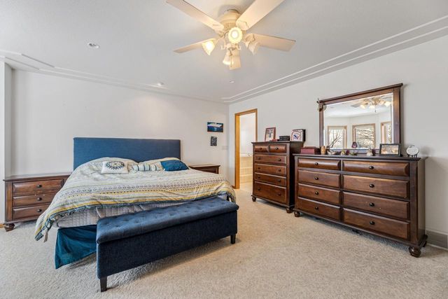 N2256 Briarwood AVENUE, La Crosse, WI 54601