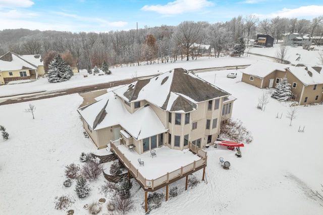 N2256 Briarwood AVENUE, La Crosse, WI 54601