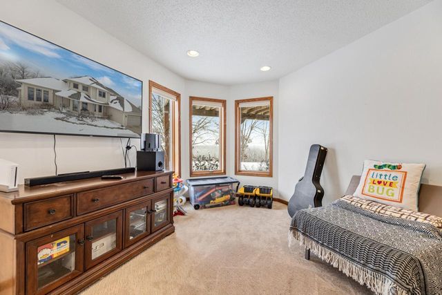 N2256 Briarwood AVENUE, La Crosse, WI 54601