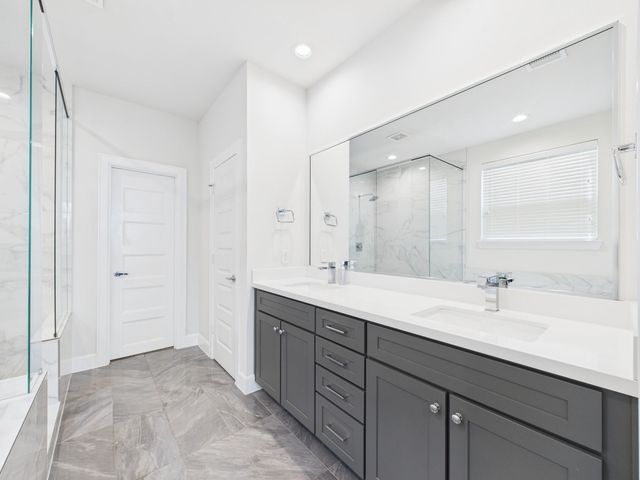 2761 Clinton Drive, Houston, TX 77020