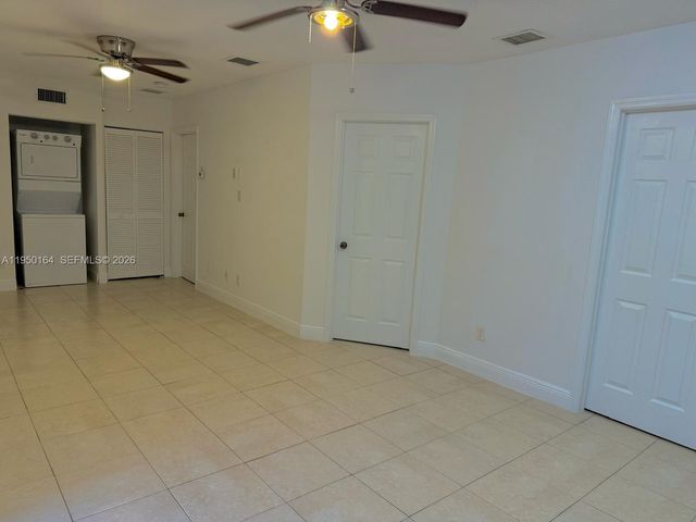 2099 NW 26th Avenue, Fort Lauderdale, FL 33311