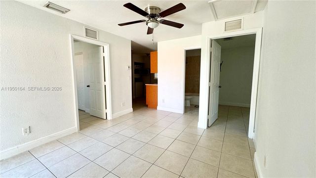 2099 NW 26th Avenue, Fort Lauderdale, FL 33311