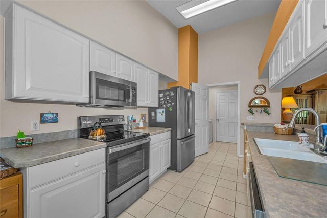 1015 FLORA VISTA STREET, New Port Richey, FL 34655