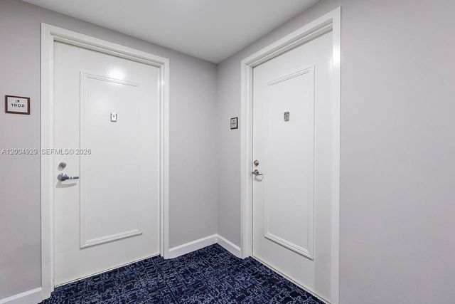 9066 SW 73rd Ct 1904, Miami, FL 33156