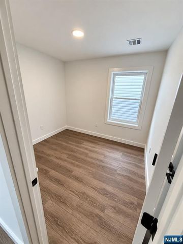 112 19th Avenue, Irvington, NJ 07111