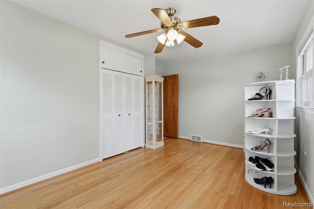 1835 Linden Street, Dearborn, MI 48124