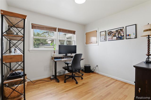 1835 Linden Street, Dearborn, MI 48124