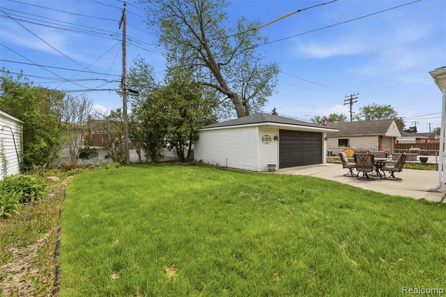 1835 Linden Street, Dearborn, MI 48124