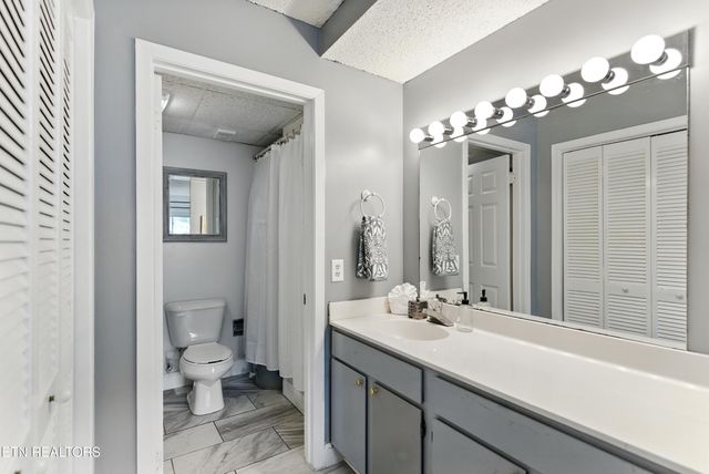 102 Baskins Creek 207, Gatlinburg, TN 37738