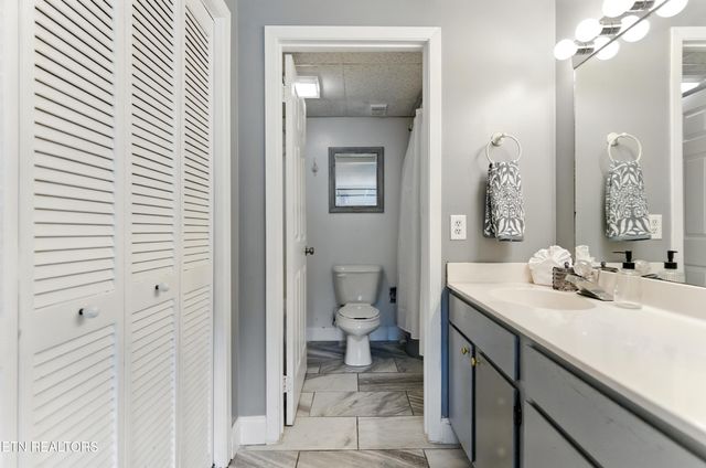 102 Baskins Creek 207, Gatlinburg, TN 37738