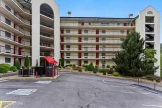 102 Baskins Creek 207, Gatlinburg, TN 37738