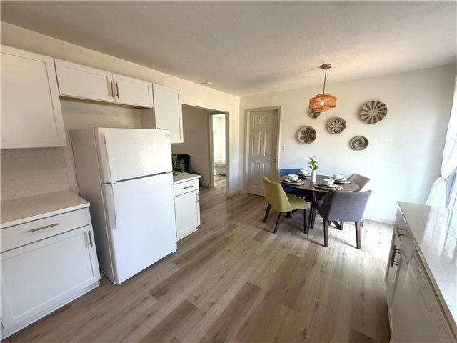 17223 Chula Vista Drive, Belton, MO 64012