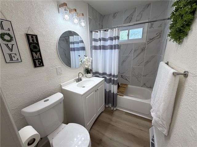17223 Chula Vista Drive, Belton, MO 64012