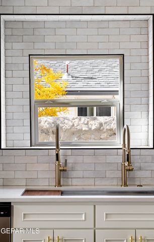 378 Flemish Circle, El Paso, TX 79912