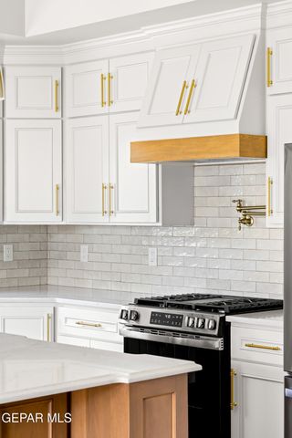 378 Flemish Circle, El Paso, TX 79912