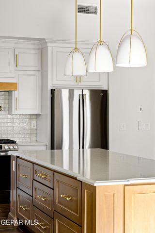 378 Flemish Circle, El Paso, TX 79912