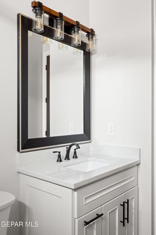 378 Flemish Circle, El Paso, TX 79912