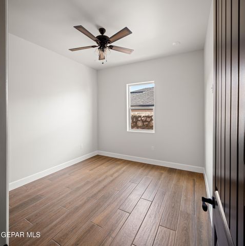 378 Flemish Circle, El Paso, TX 79912