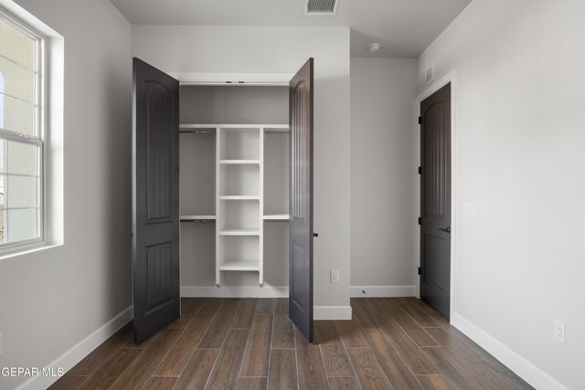 378 Flemish Circle, El Paso, TX 79912