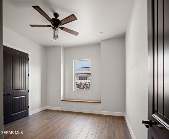 378 Flemish Circle, El Paso, TX 79912