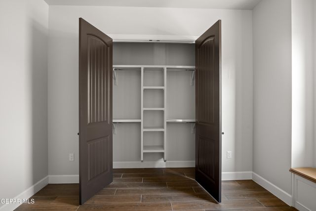 378 Flemish Circle, El Paso, TX 79912