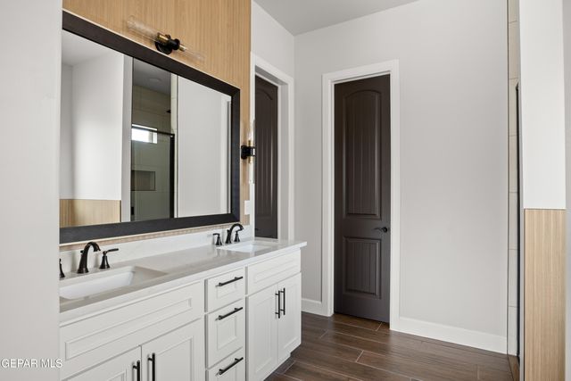 378 Flemish Circle, El Paso, TX 79912